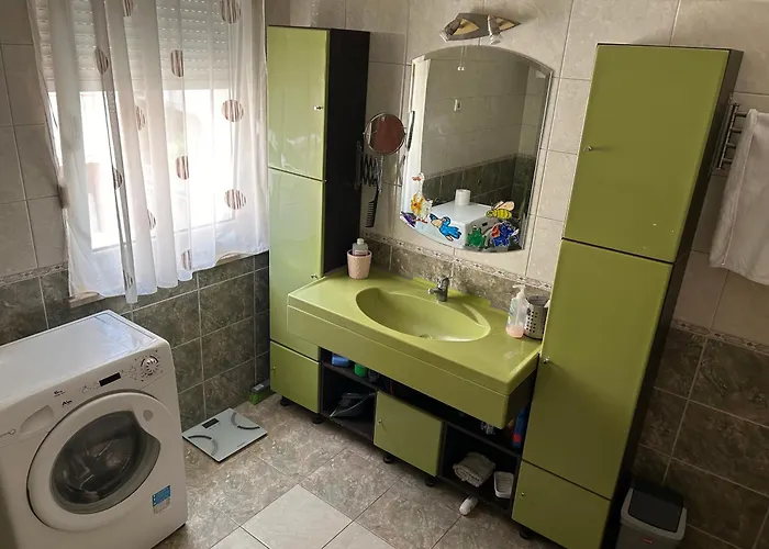 아파트 Split Breeze *