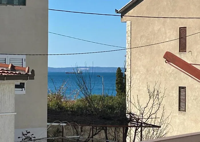 Split Breeze * Podstrana